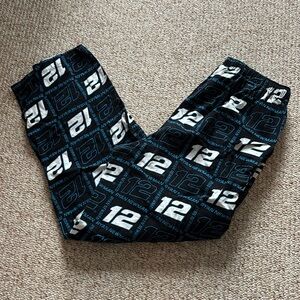 Like New! Ryan Newman flannel paja  bottoms size med